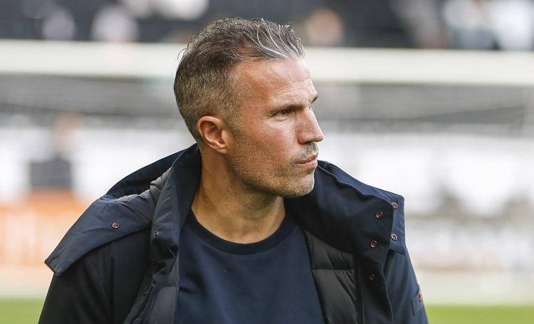 范佩西幡然醒悟：若温格拥有今日资源，阿森纳本可夺更多冠军